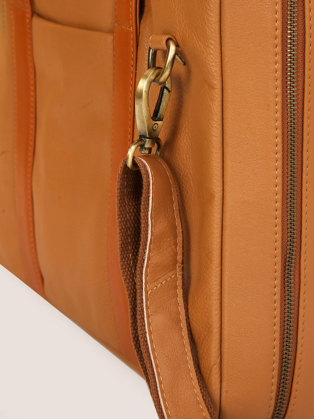 Tan Leather Travel Laptop Briefcase – Full-Zip, Spacious