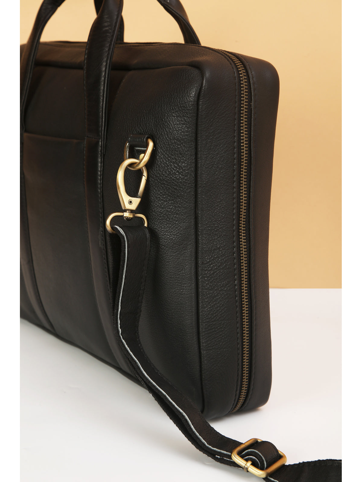 Black Leather Travel Laptop Briefcase – Full-Zip, Spacious