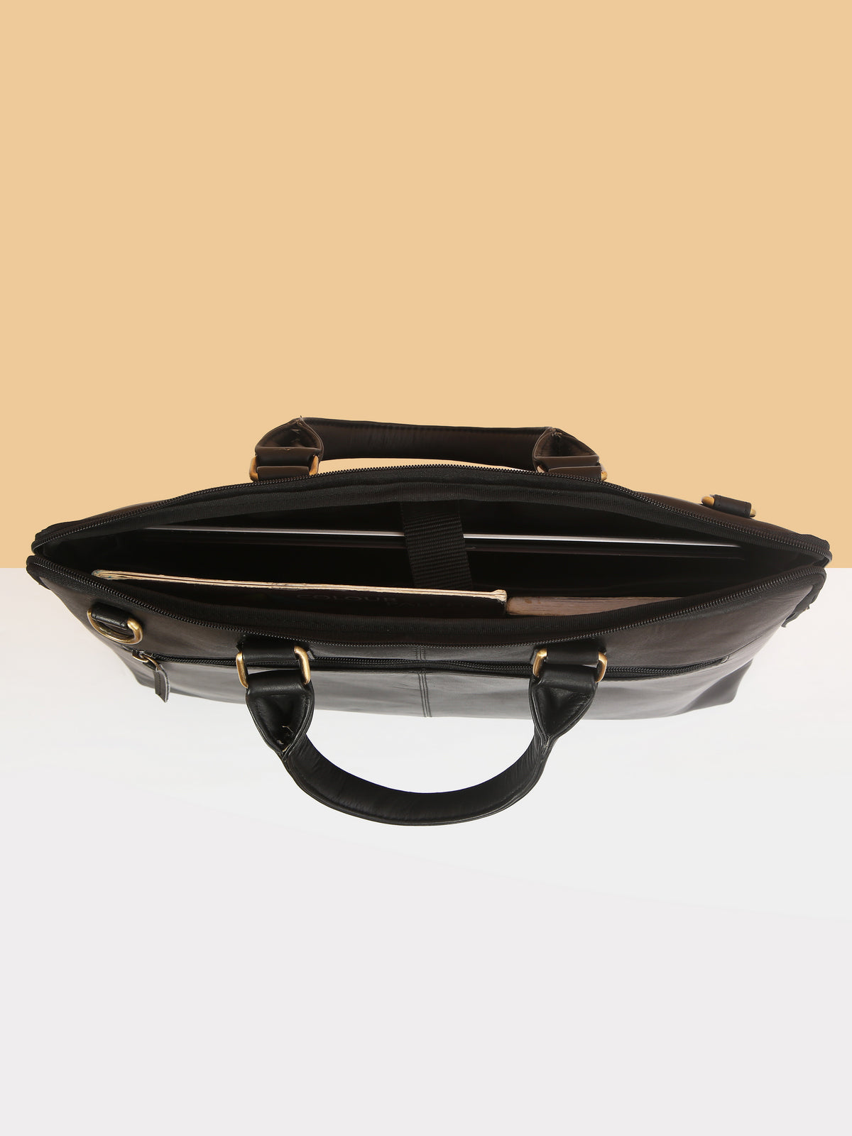 Black Leather Crossbody Laptop Bag – Sleek, Stylish & Functional