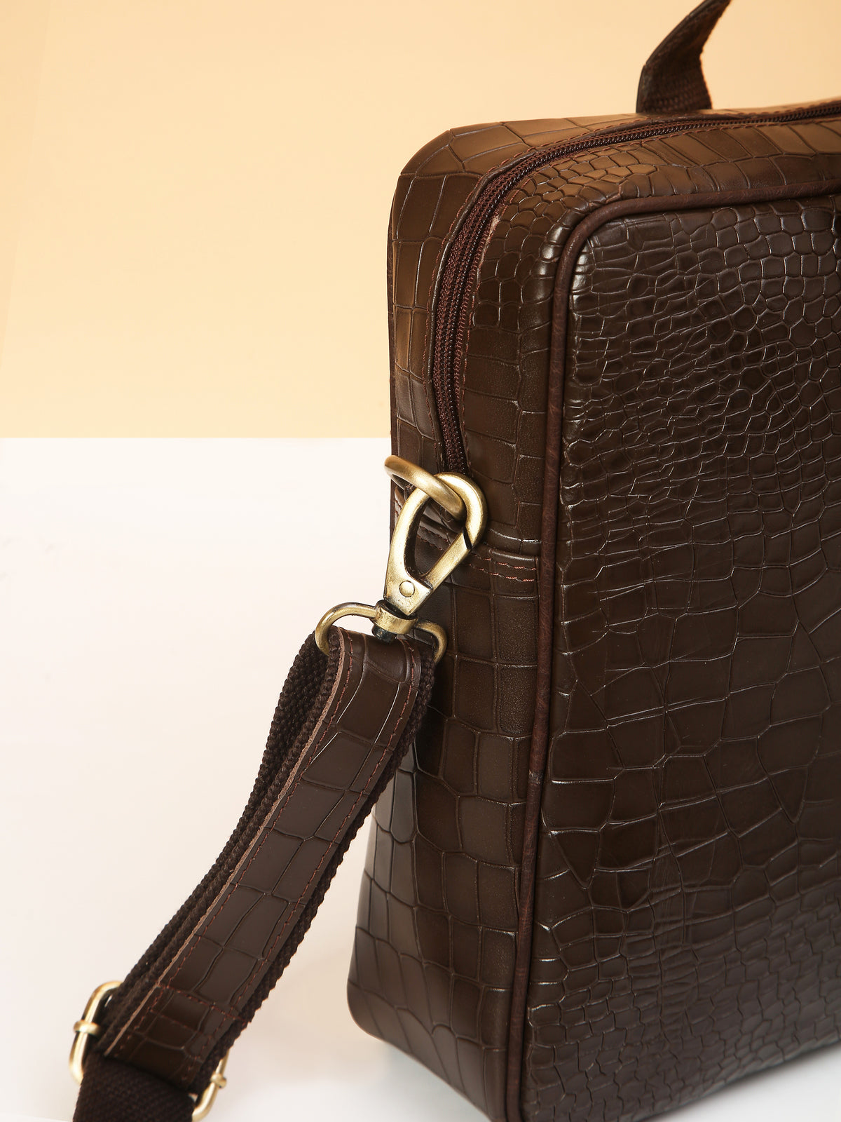 Compact Brown Leather Laptop Bag – Sleek, Stylish & Professional