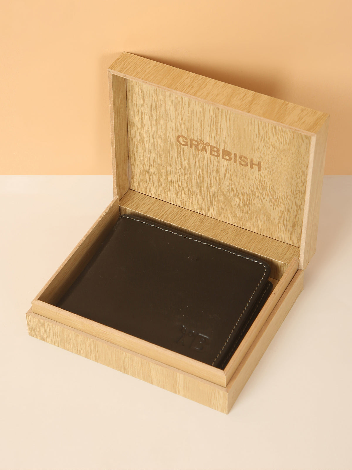 Black Bifold Leather Men's Wallet