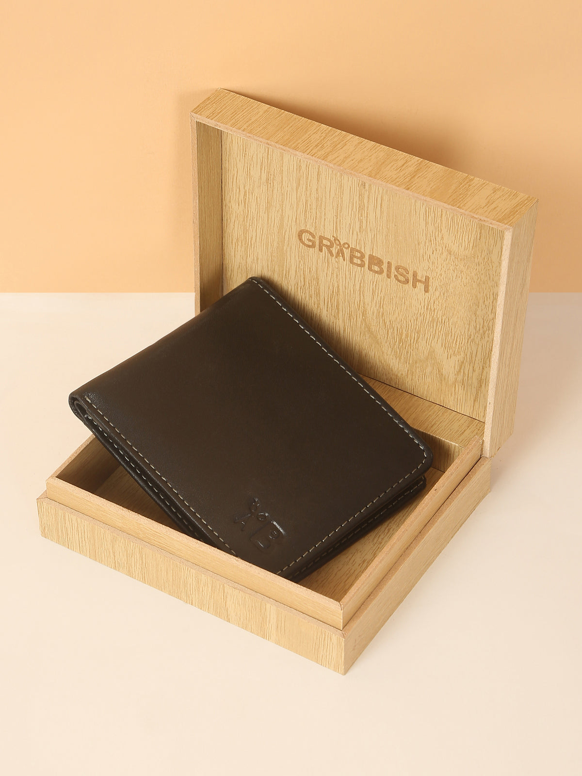 Black Bifold Leather Men's Wallet