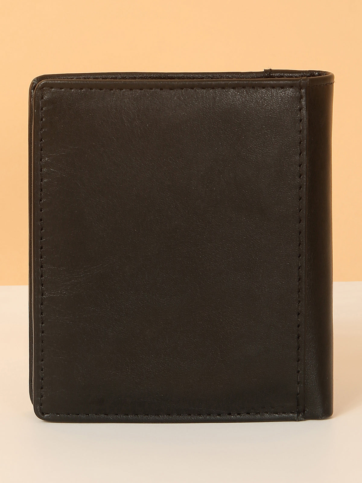 Black Leather Notebook Wallet for Men – Classic Style & Practical Design