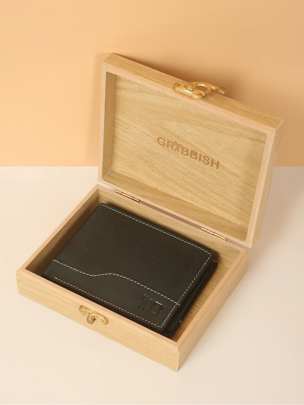 Green Designer Bifold Leather Wallet for Men