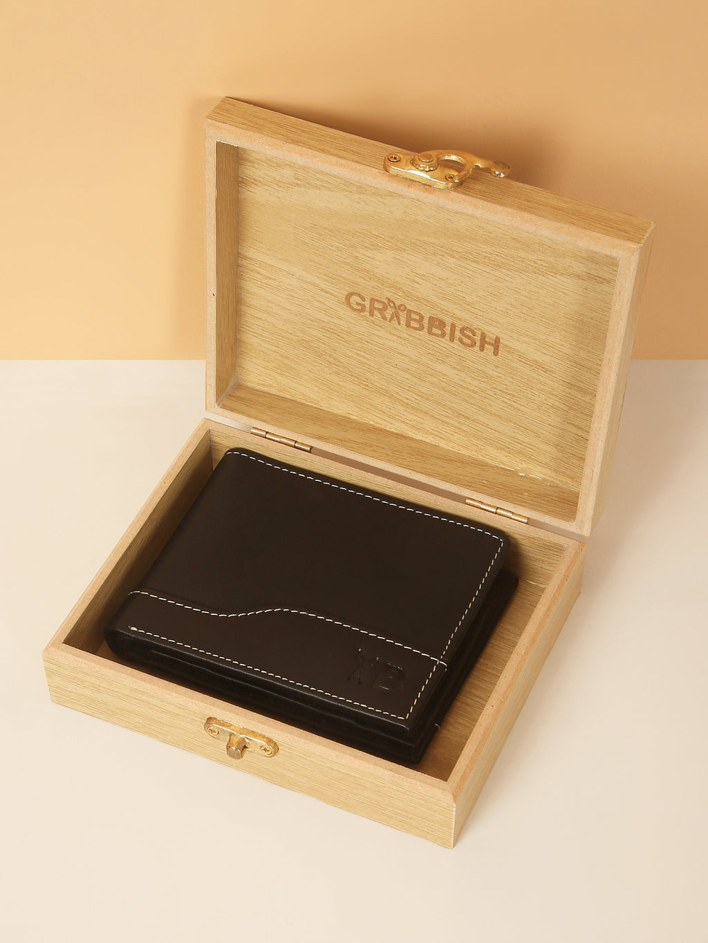 Black Designer Bifold Leather Wallet for Men