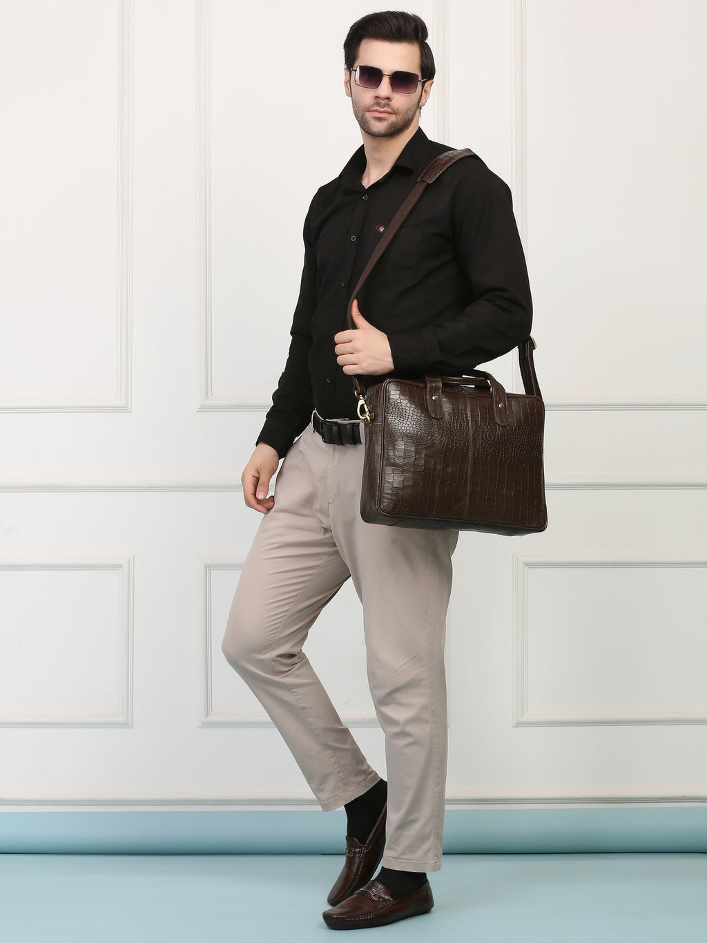 Compact Brown Leather Laptop Bag – Sleek, Stylish & Professional