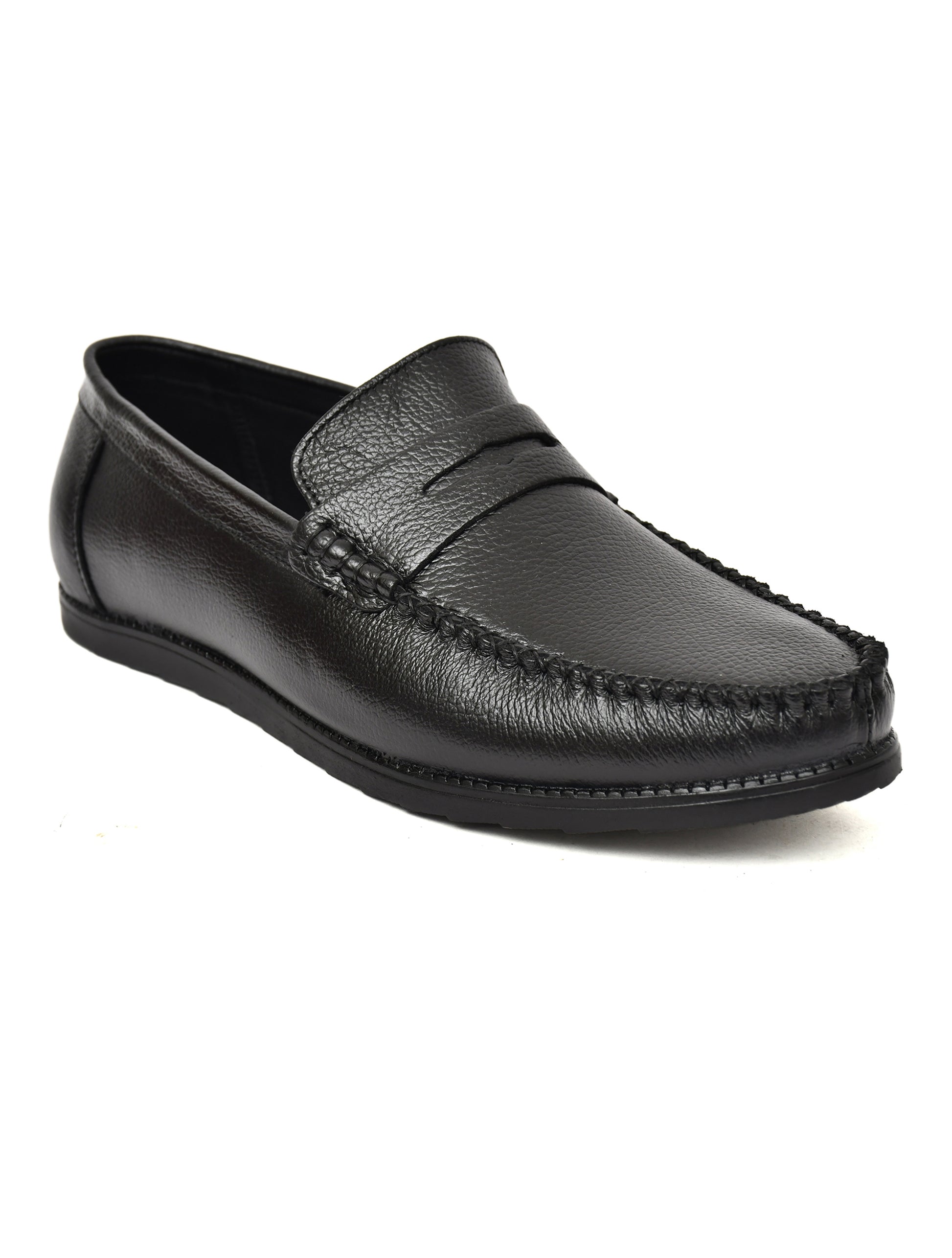 Men Textured Leather Loafer Black
