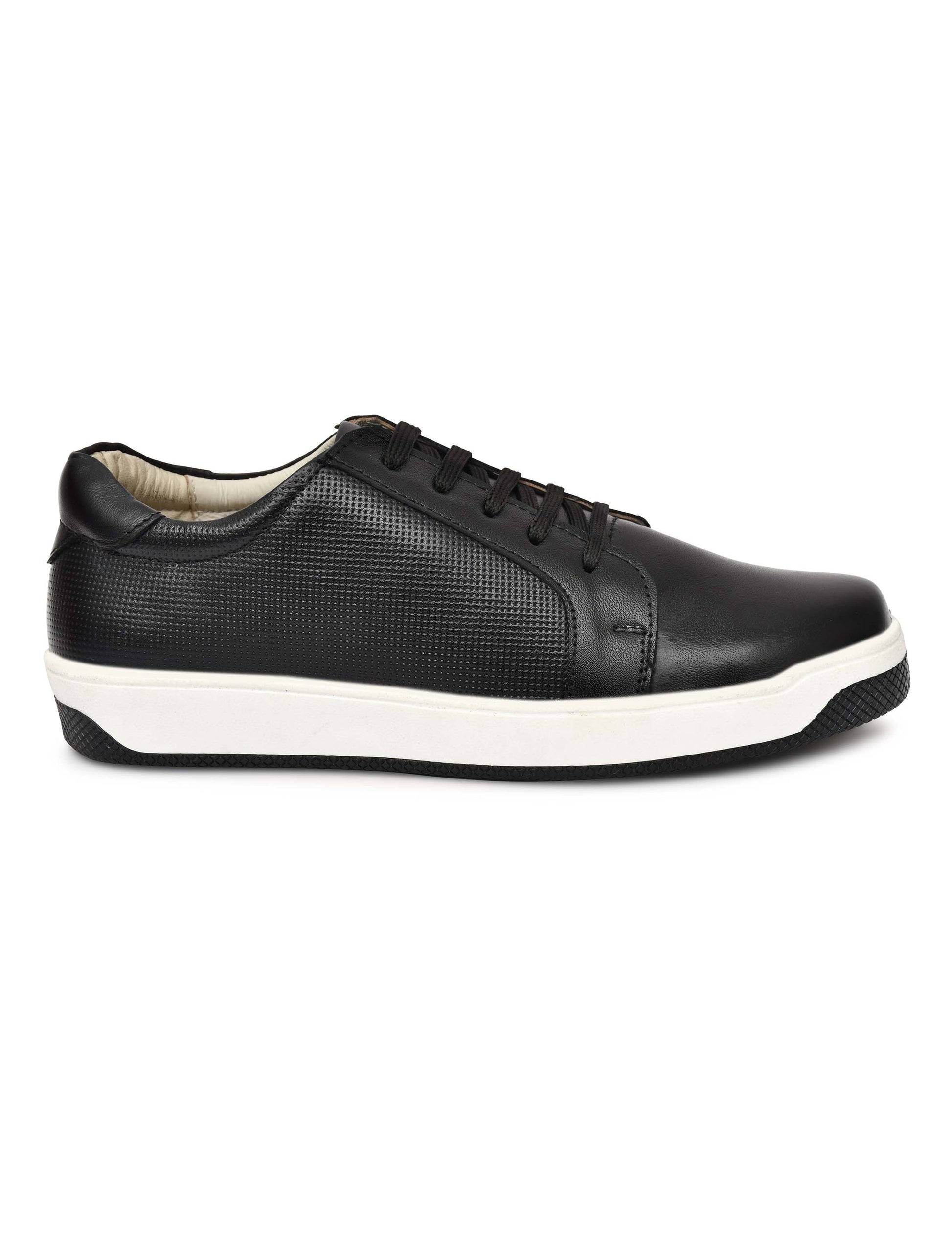 Men Round Toe Leather Sneakers Black